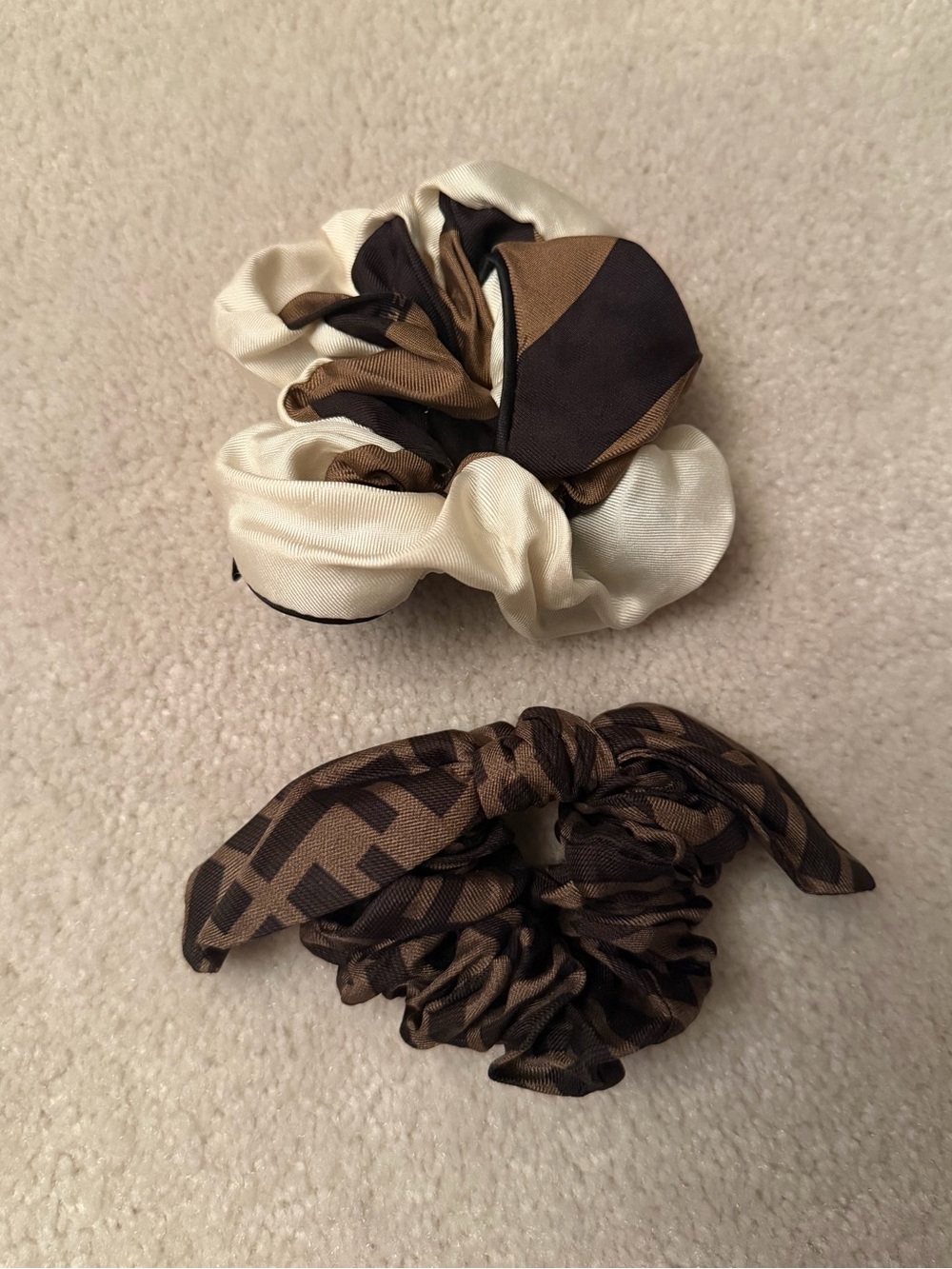 Fendi Silk Neutral Brown & Cream Scrunchie Set